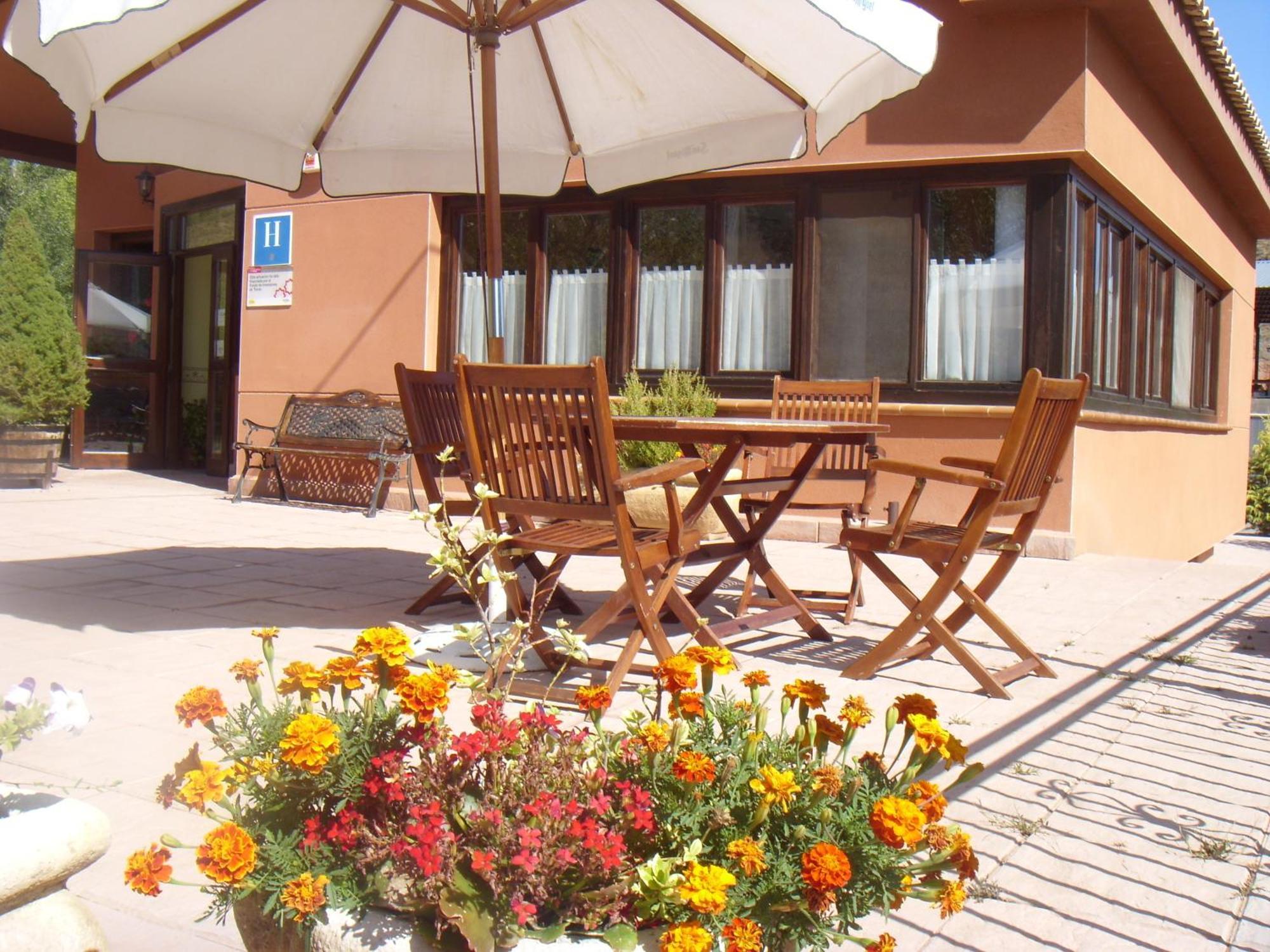 Albarracín Hotel Valdevecar מראה חיצוני תמונה